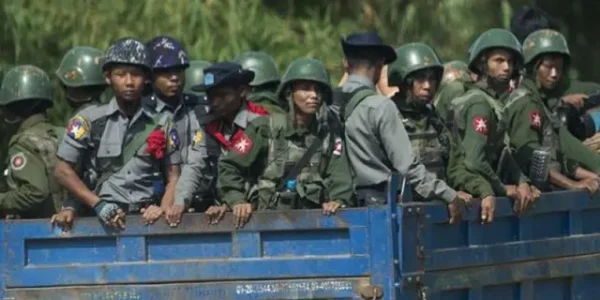 Pemberontak Myanmar Klaim Kuasai Markas Militer Utama di Barat